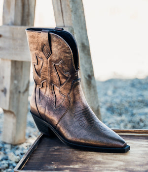 Jersey Metallic Boot in Bronze