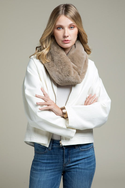 fur scarf