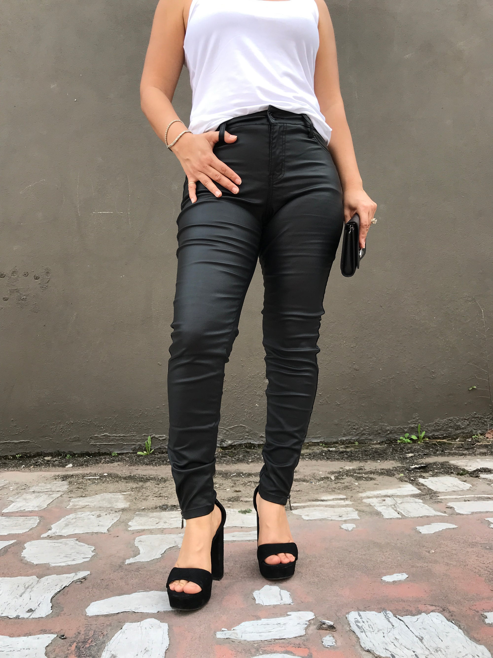 Black Pants Women